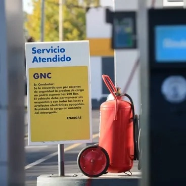 Líquidos y GNC juntos en estaciones de servicio