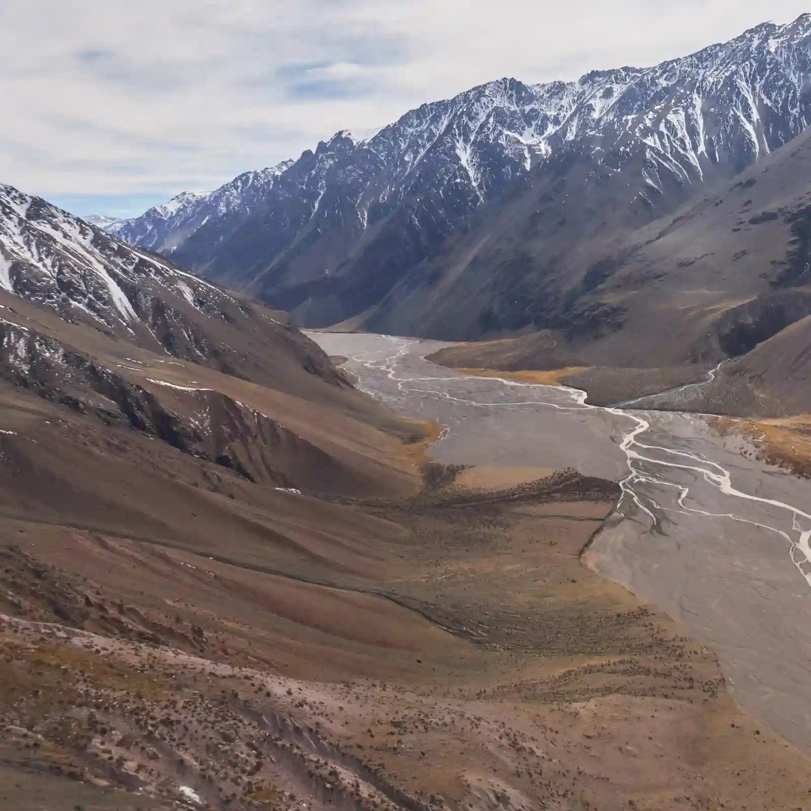 Mendoza revoca permisos sobre 5.920 hectáreas en Malargüe