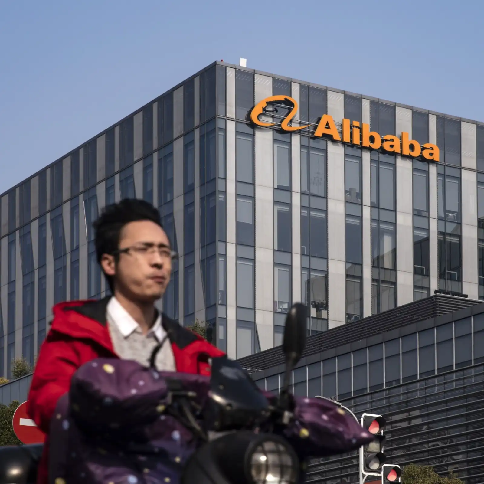 Alibaba presenta su chip Zhenwu M890 para inteligencia artificial