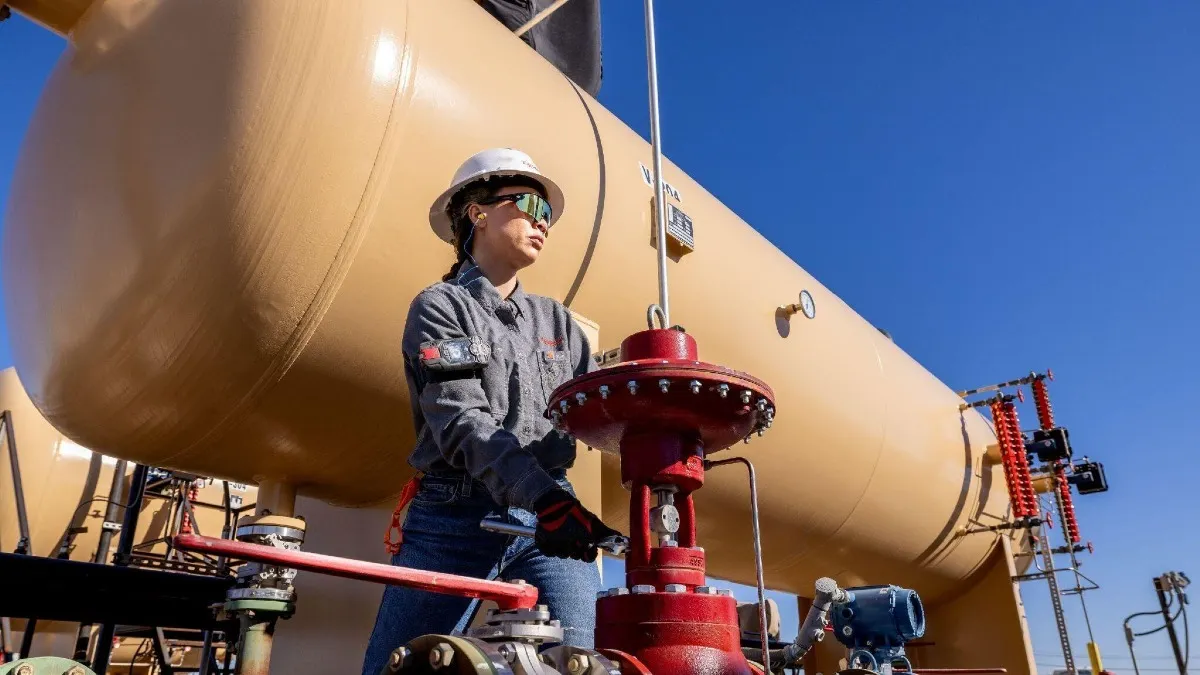 ExxonMobil sostuvo su desempeño operativo en el primer trimestre de 2026, apoyada en activos de alta calidad, mayores precios realizados y disciplina de costos.