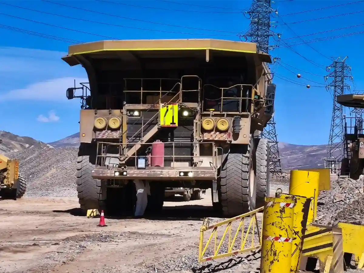 Los grandes desarrollos mineros alcanzados por el régimen deberán coordinar su puesta en marcha con nueva oferta eléctrica y las obras necesarias para abastecer sus operaciones.